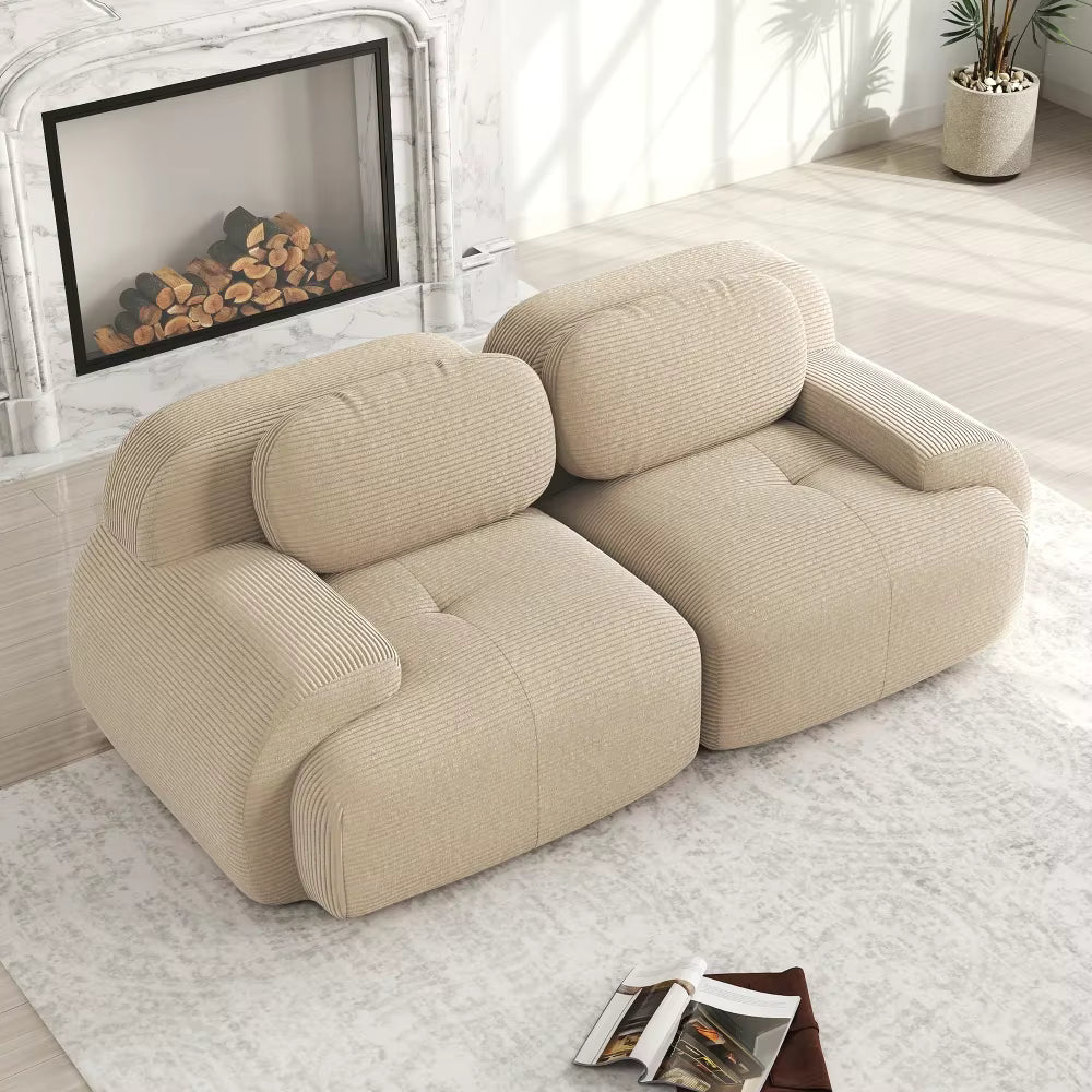 Canapé design compact avec assise confortable – Canapéa Studio